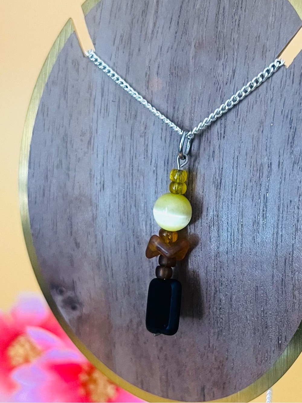 Black faceted crystal Beaded Pendant Necklace - Yellow, Brown & Black - Picture 4 of 5